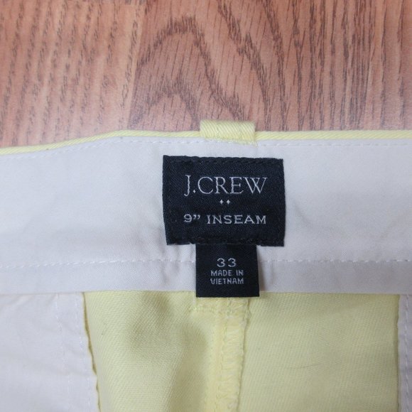 J.CREW REGULAR FIT SHORTS COTTON/SPANDEX LIGHT YELLOW Sz 33 - Picture 2 of 3